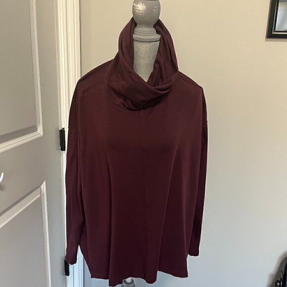 Athleta Tops - Athleta Maroon Cowl Neck Swing Sweatshirt Excellent Condition Size M